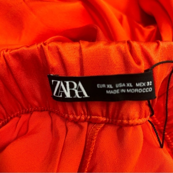 Zara RARE Orange Satin Effect cropped pants wide leg culottes gold buttons Sz XL - Picture 7 of 15